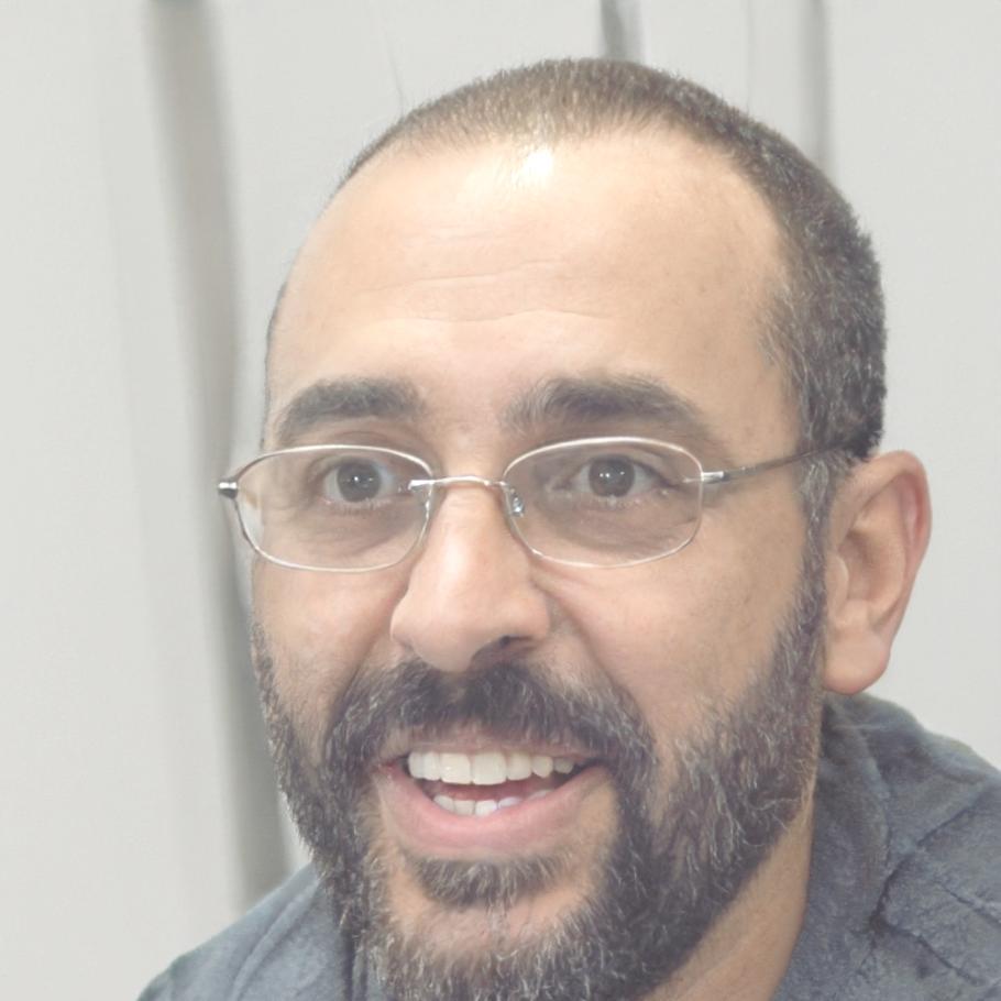 Portrait de Marc Tremblay, expert en stratégie d'entreprise